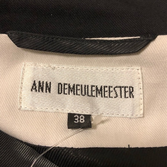 Ann Demeulemeester Light Summer Coat - Picture 2 of 8